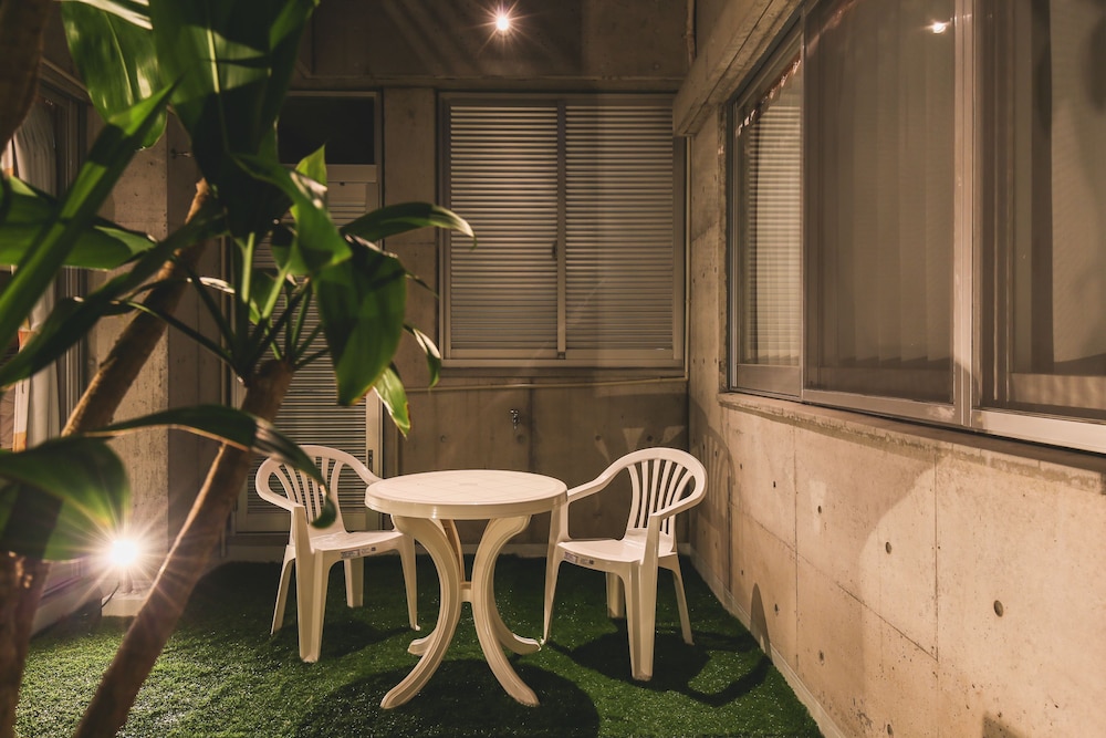 AMUSE VILLA KONFORTA 那覇