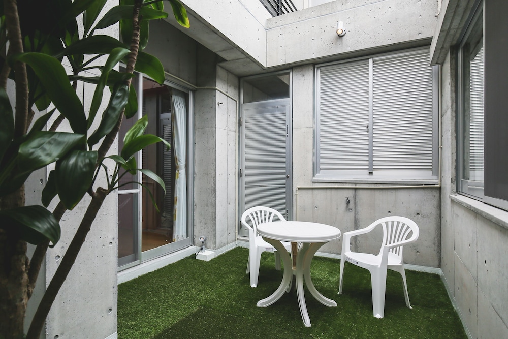 AMUSE VILLA KONFORTA 那覇