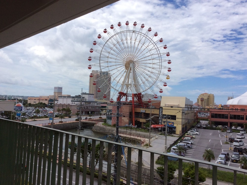ユートピア美浜 那覇