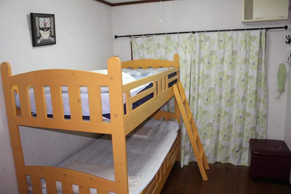 GUEST HOUSE KONA 那覇