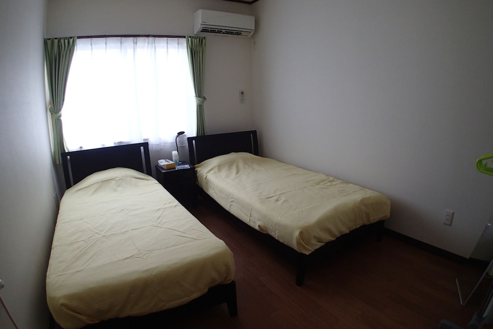 GUESTHOUSE チワワ 那覇