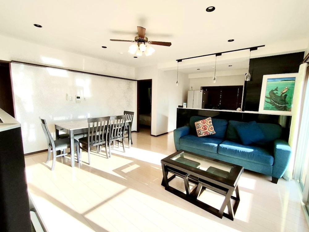LUANA UAKOKO RESORT HOTEL 那覇
