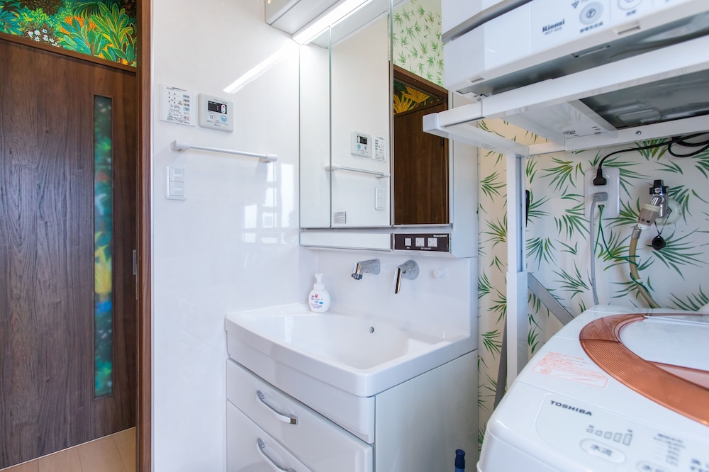 LUANA UAKOKO RESORT HOTEL 那覇