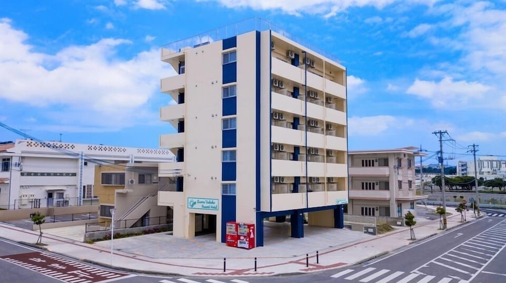 LUANA UAKOKO RESORT HOTEL 那覇