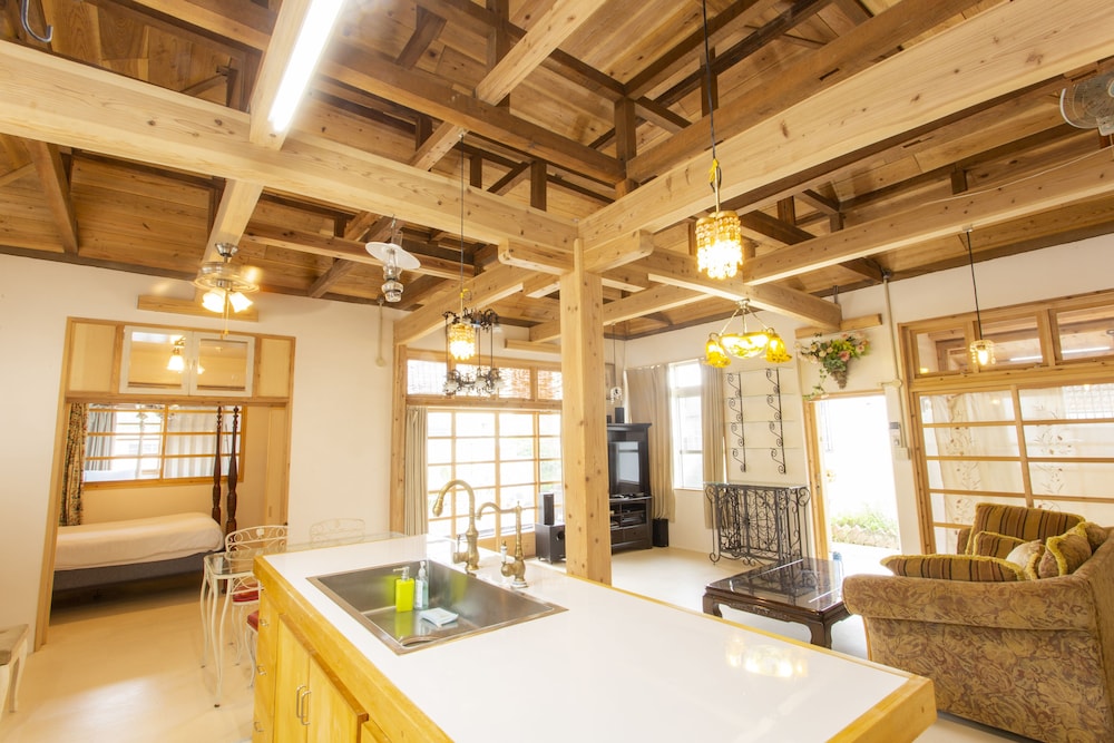 マグノリアスイート　IGUSA VILLA 那覇
