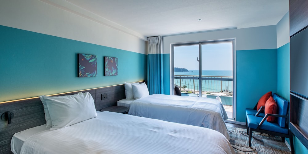 TWIN-LINE HOTEL YANBARU OKINAWA JAPAN 那覇