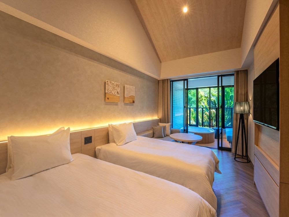 TWIN-LINE HOTEL YANBARU OKINAWA JAPAN 那覇