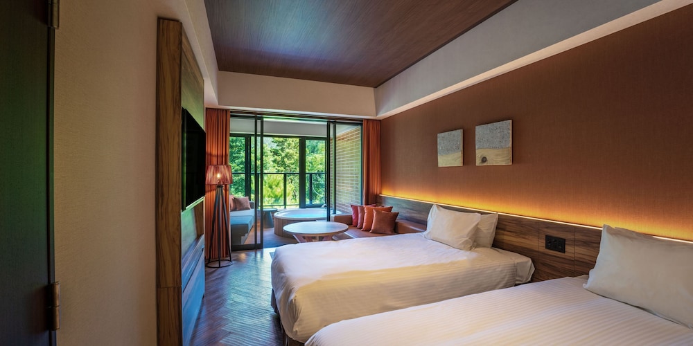TWIN-LINE HOTEL YANBARU OKINAWA JAPAN 那覇