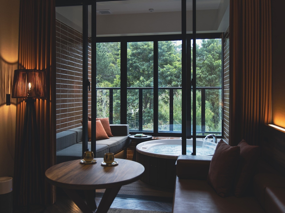 TWIN-LINE HOTEL YANBARU OKINAWA JAPAN 那覇