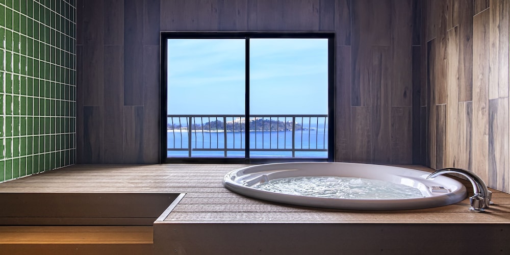 TWIN-LINE HOTEL YANBARU OKINAWA JAPAN 那覇