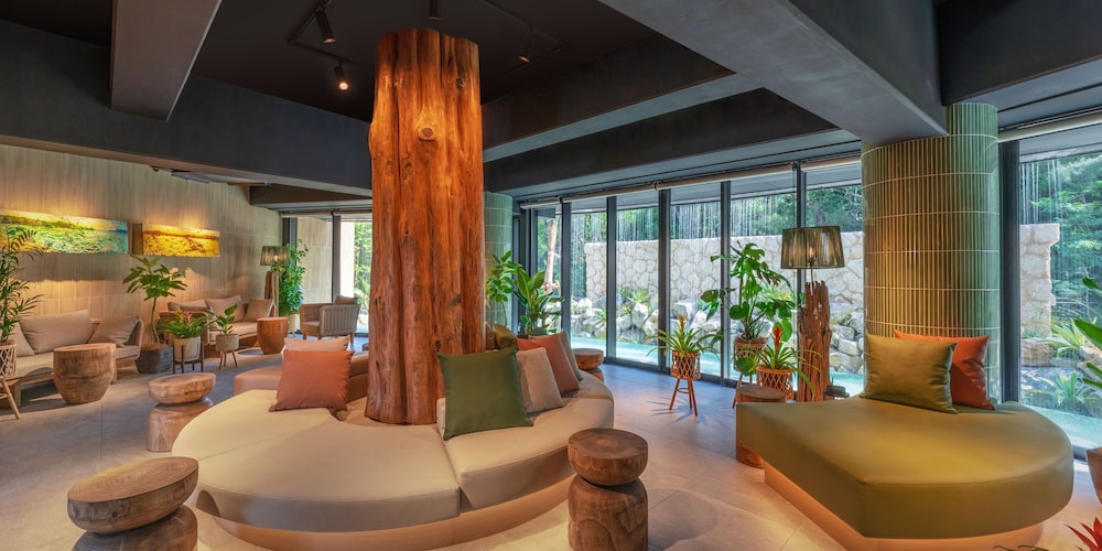 TWIN-LINE HOTEL YANBARU OKINAWA JAPAN 那覇
