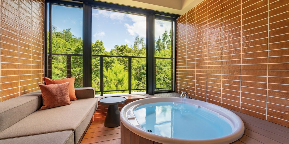 TWIN-LINE HOTEL YANBARU OKINAWA JAPAN 那覇