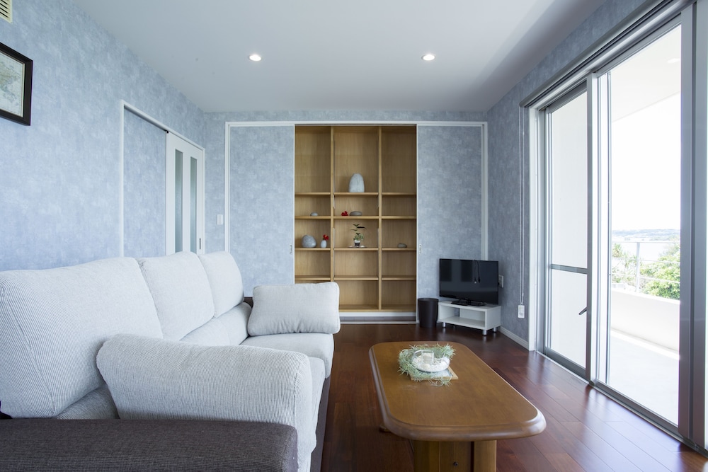 SUITE VILLA YAGAJI 那覇