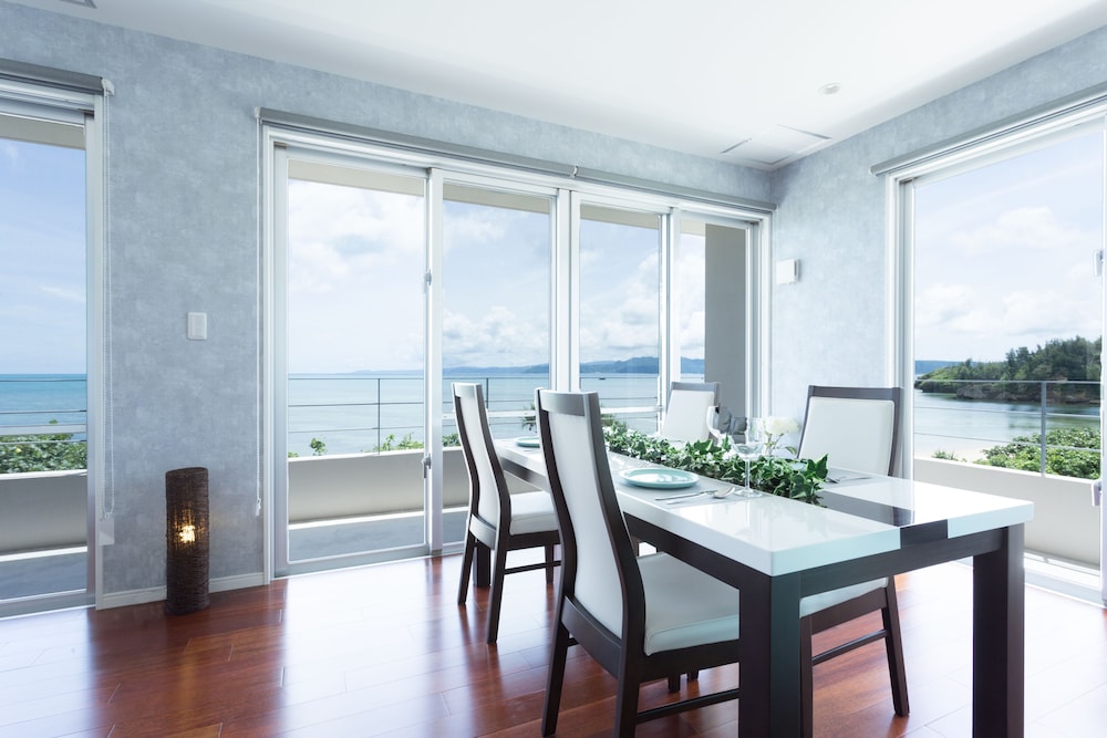 SUITE VILLA YAGAJI 那覇