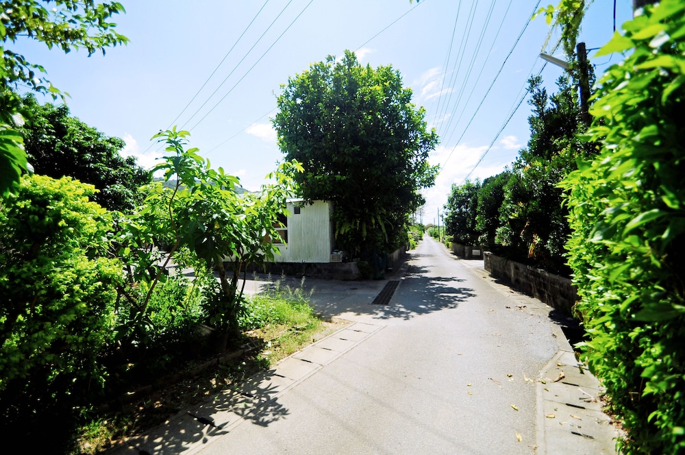 沖縄古民家宿 まきや とくすけやー 那覇