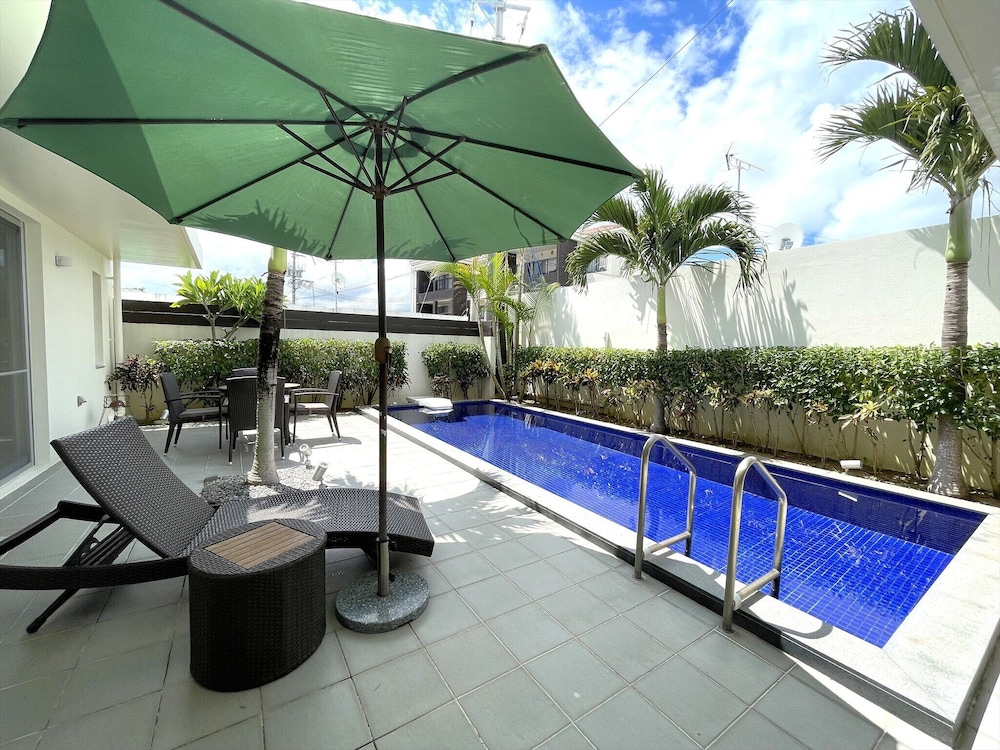 AHMAN SUITE VILLA SUMUIDE 那覇