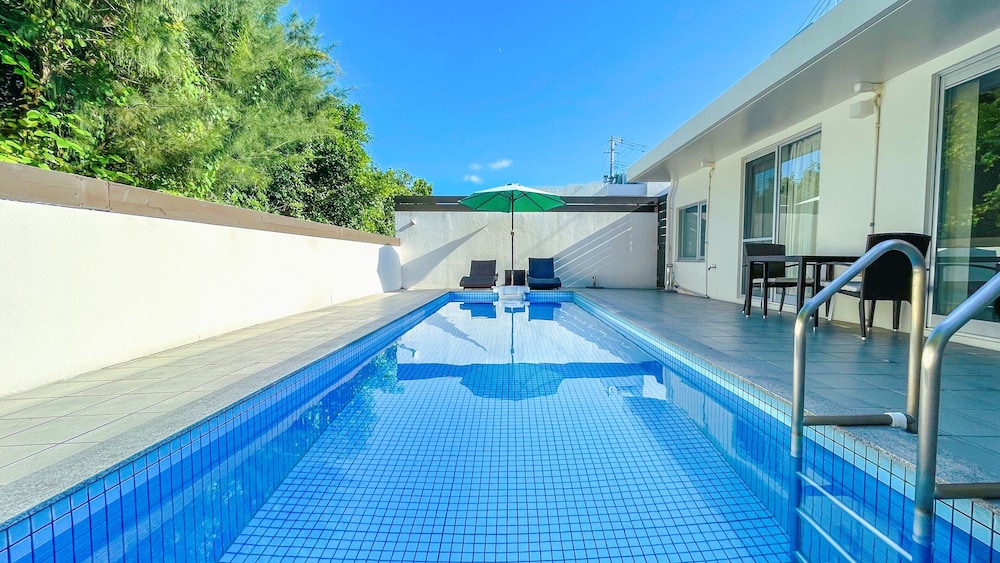 AHMAN SUITE VILLA SUMUIDE 那覇