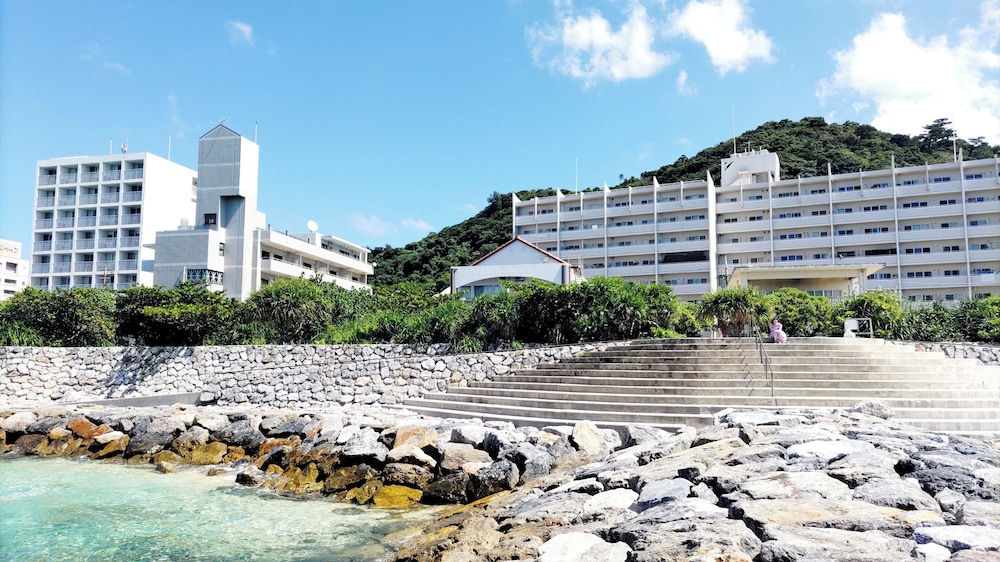 かりゆしコンドミニアムリゾート 名護 シーサイドハウス 那覇