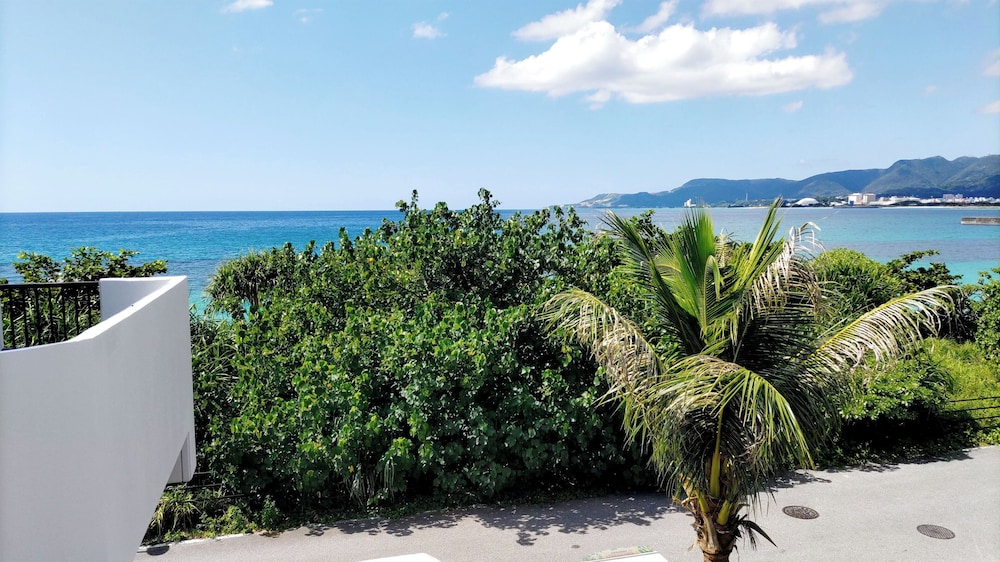 かりゆしコンドミニアムリゾート 名護 シーサイドハウス 那覇