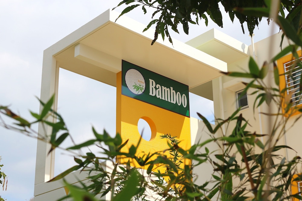 BAMBOO ~JAPANESE STYLE INN~ 那覇