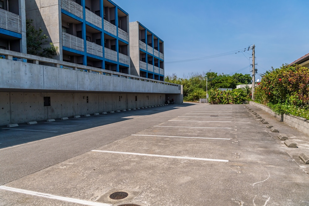 HOTEL E-HORIZON RESORT コンドミニアム瀬底 那覇