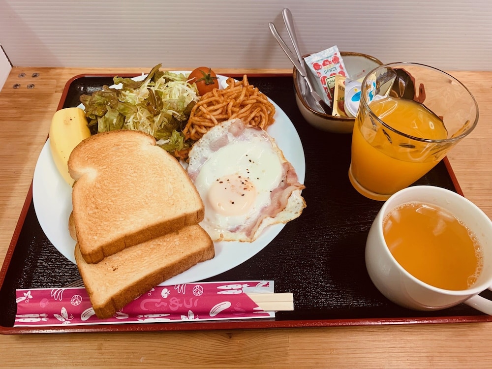 ゲストハウス いーさー 那覇