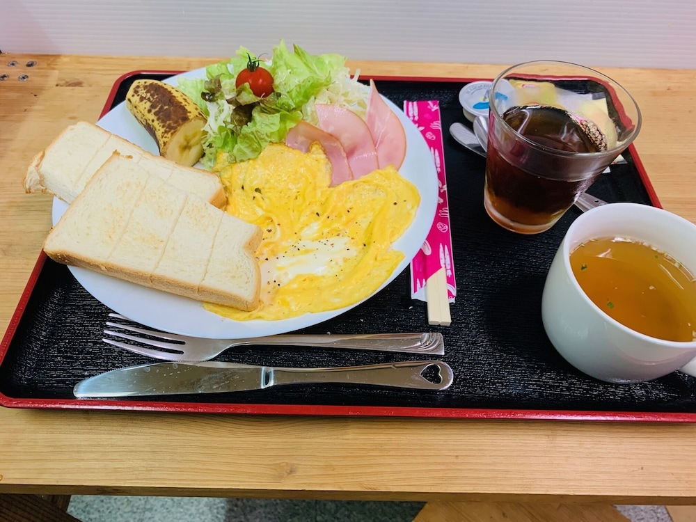 ゲストハウス いーさー 那覇