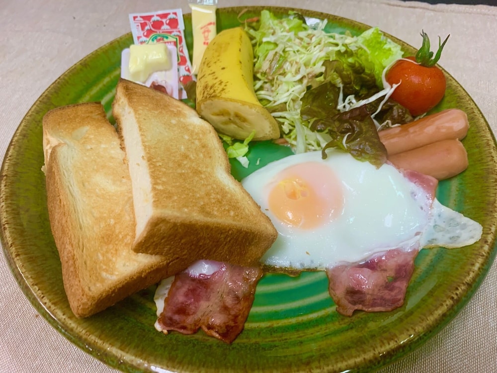 ゲストハウス いーさー 那覇