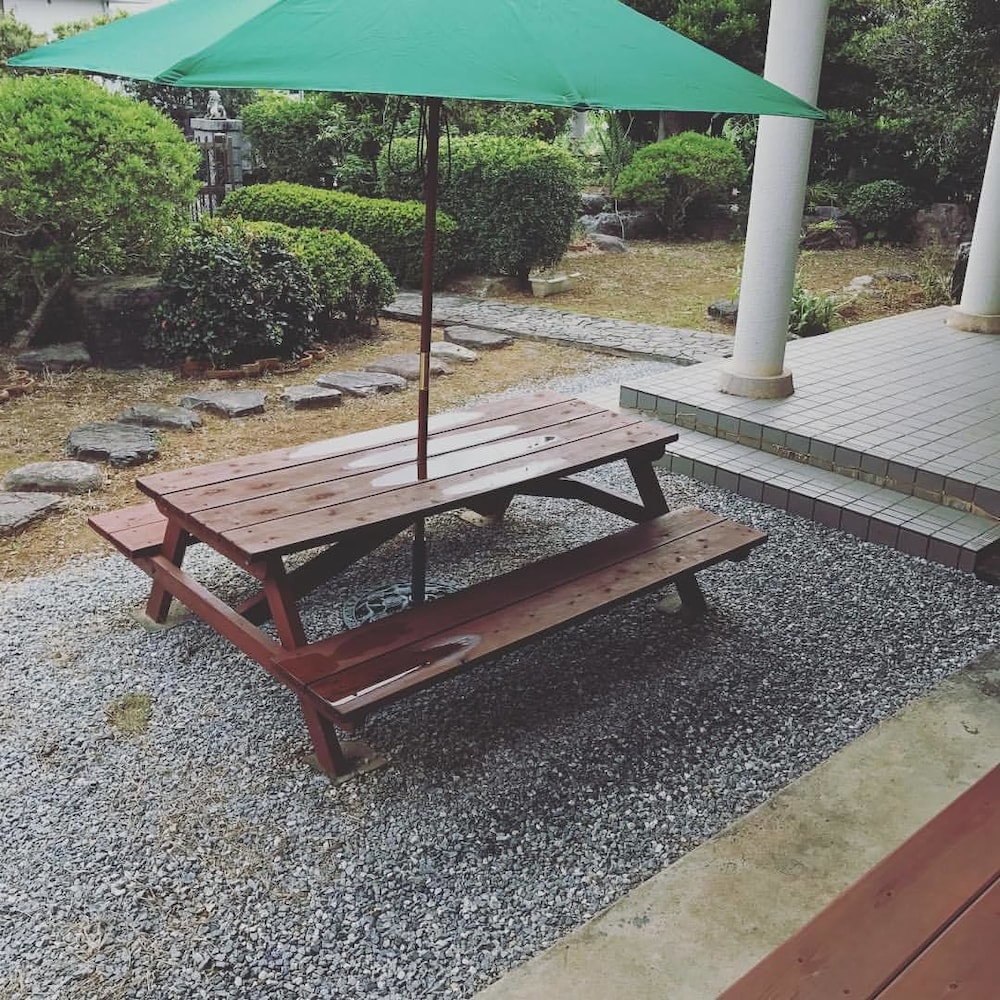 瓦屋いきんぱた 那覇