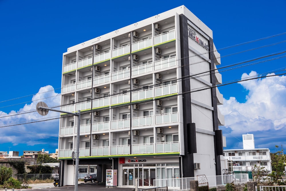 MR.KINJO IN 沖縄北インター 那覇