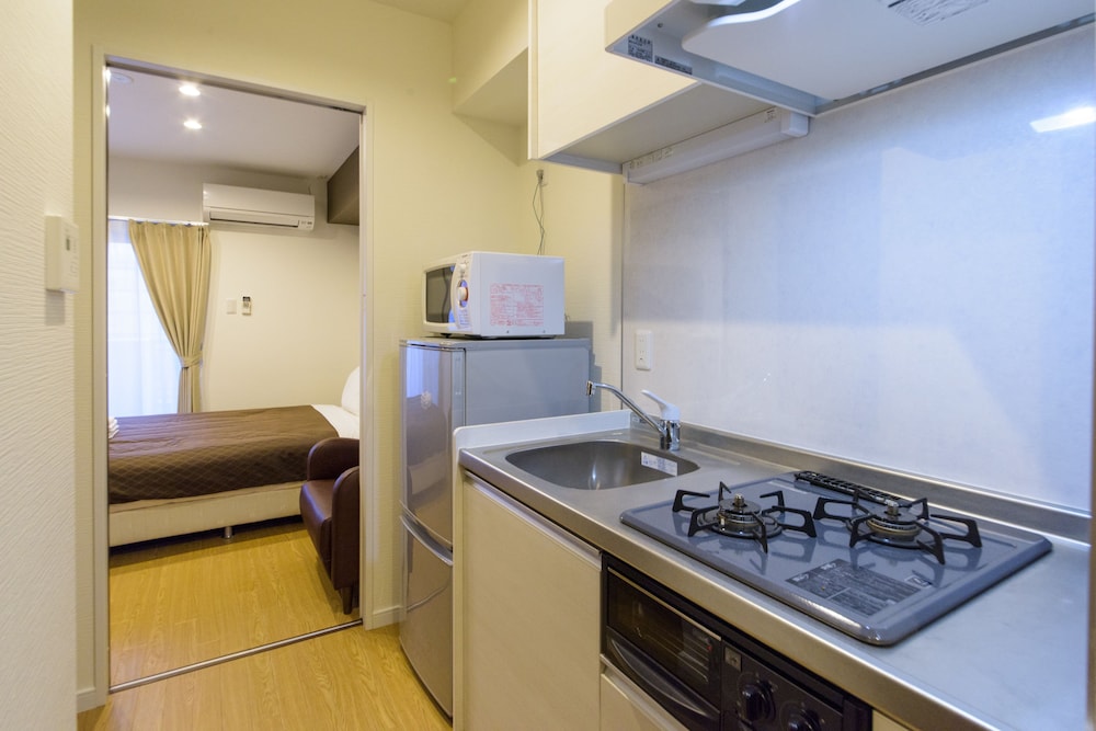HOTEL PURUMIAIM YOGI 那覇
