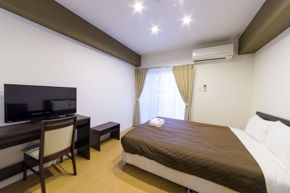 HOTEL PURUMIAIM YOGI 那覇