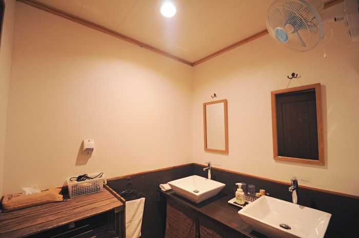 今帰仁の宿 ハイビスカス 那覇