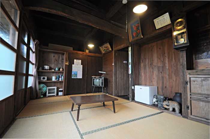 今帰仁の宿 ハイビスカス 那覇