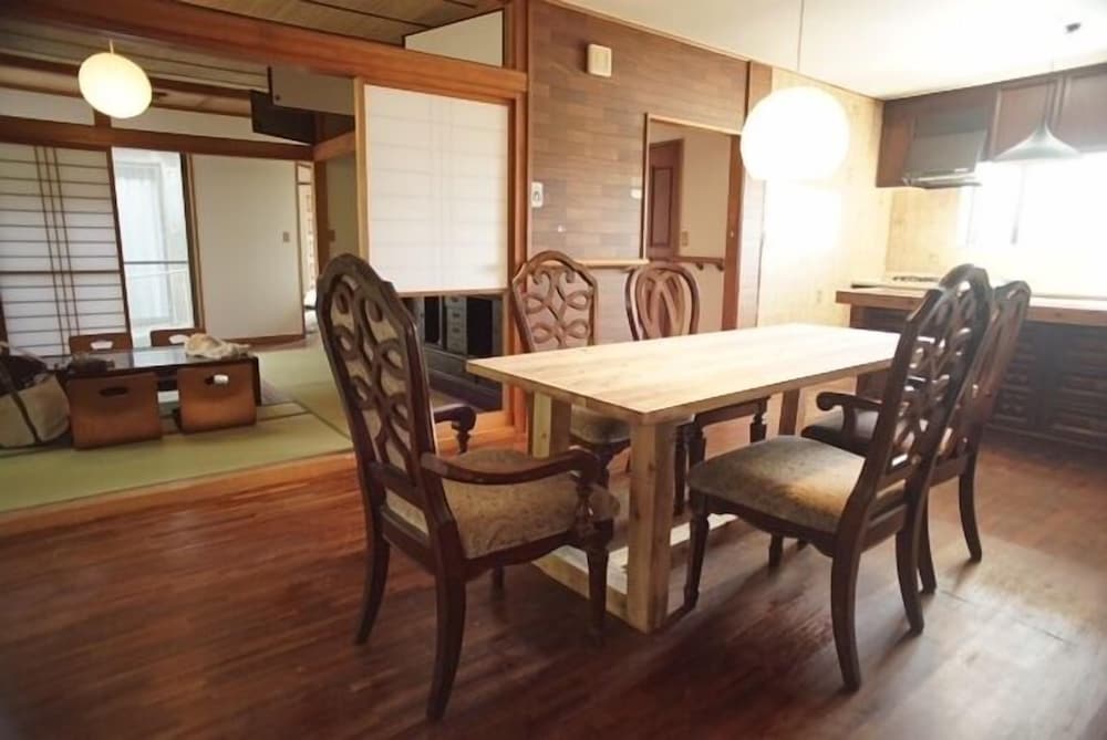 PRIVATE HOTEL WALKERS NAKIJIN 那覇