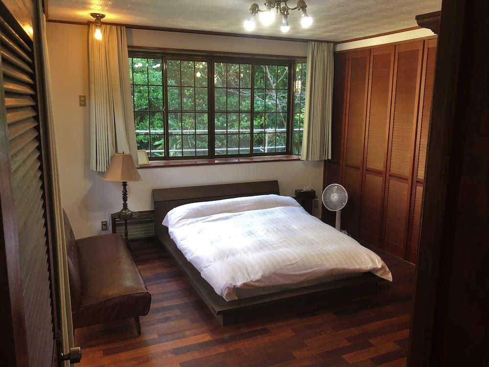 PRIVATE HOTEL WALKERS NAKIJIN 那覇