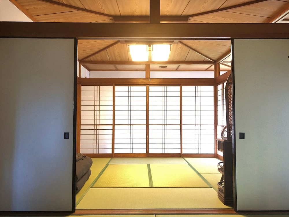 PRIVATE HOTEL WALKERS NAKIJIN 那覇