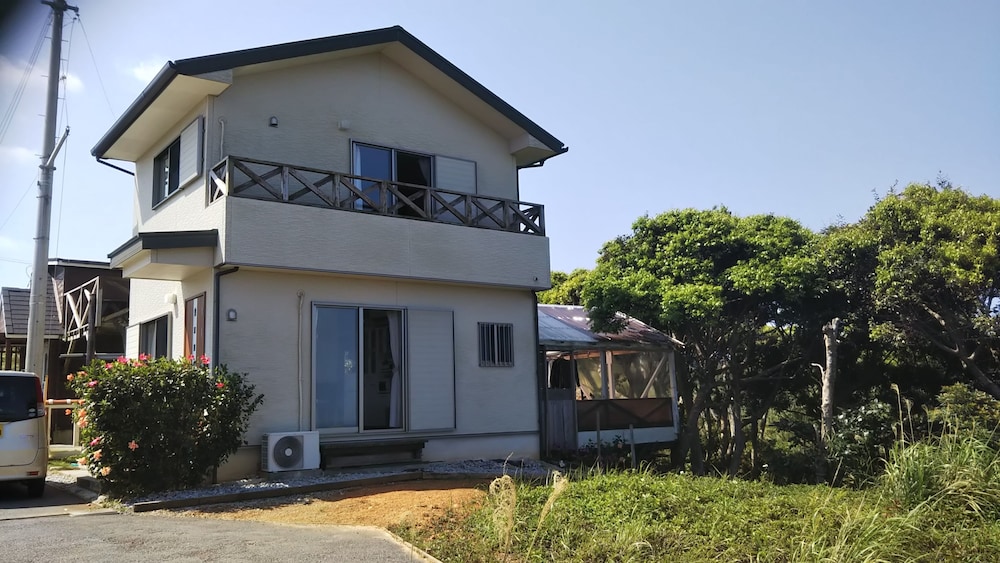 貸別荘にへーでーびる 那覇