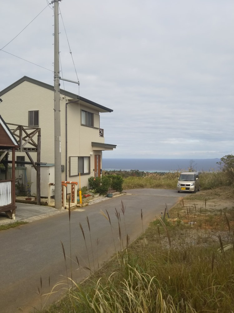 貸別荘にへーでーびる 那覇