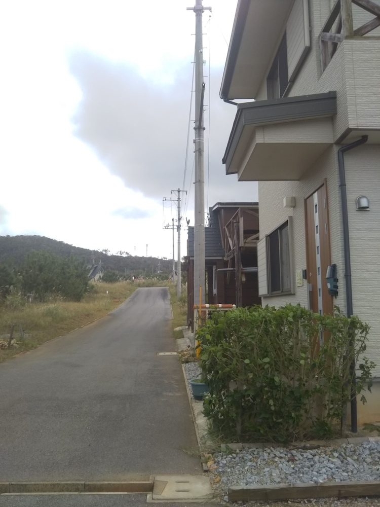 貸別荘にへーでーびる 那覇