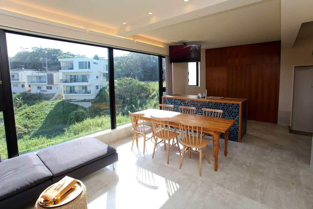IKIDANE HOUSE OKINAWA 瀬名波 那覇