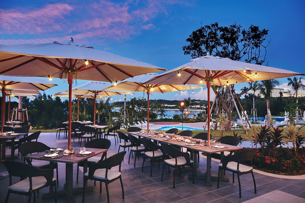 ハレクラニ沖縄 那覇