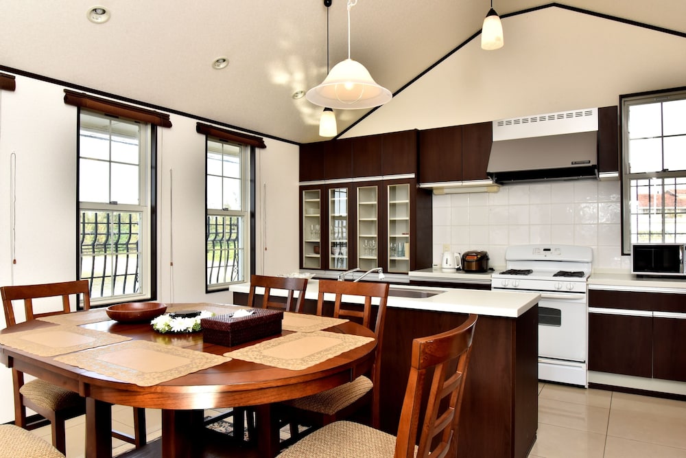 MAEDA BIRU HOUSE I II 那覇
