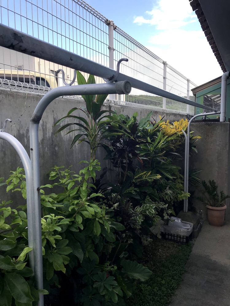 民宿 静 那覇