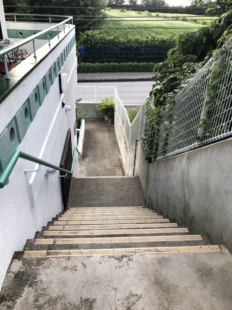 民宿 静 那覇