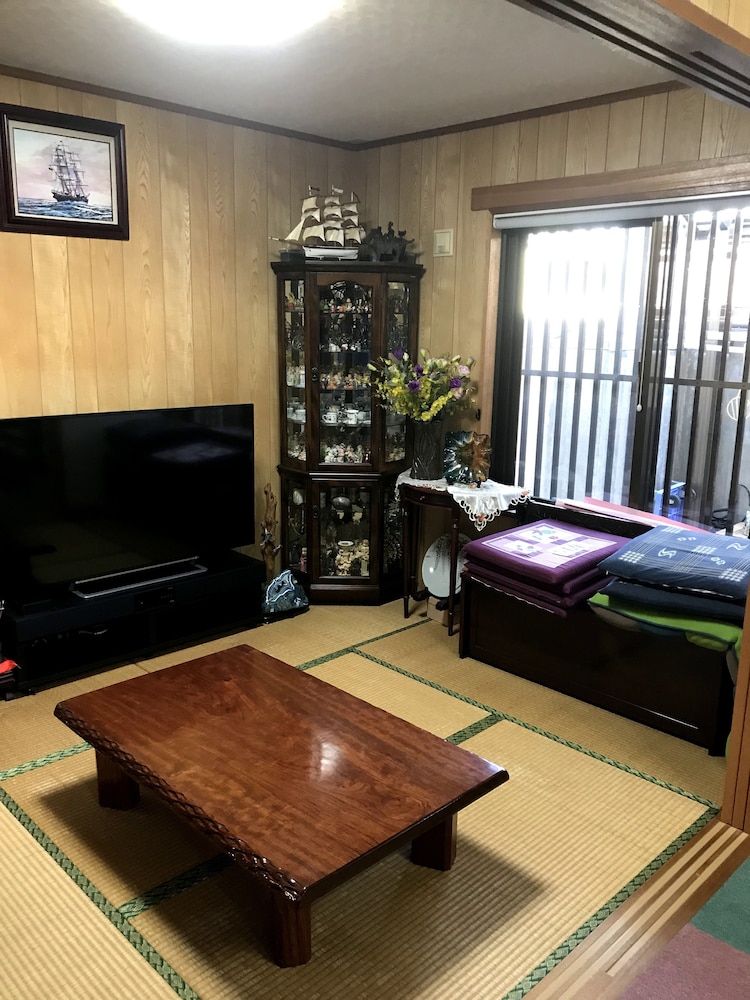 民宿 静 那覇