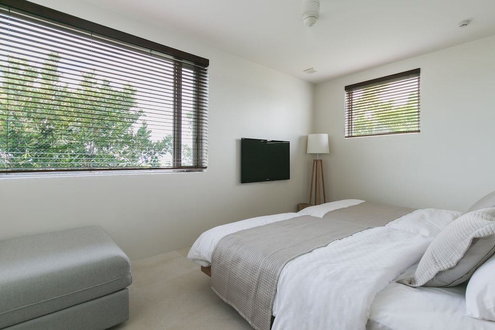 BEACH HOUSE PURAU 那覇