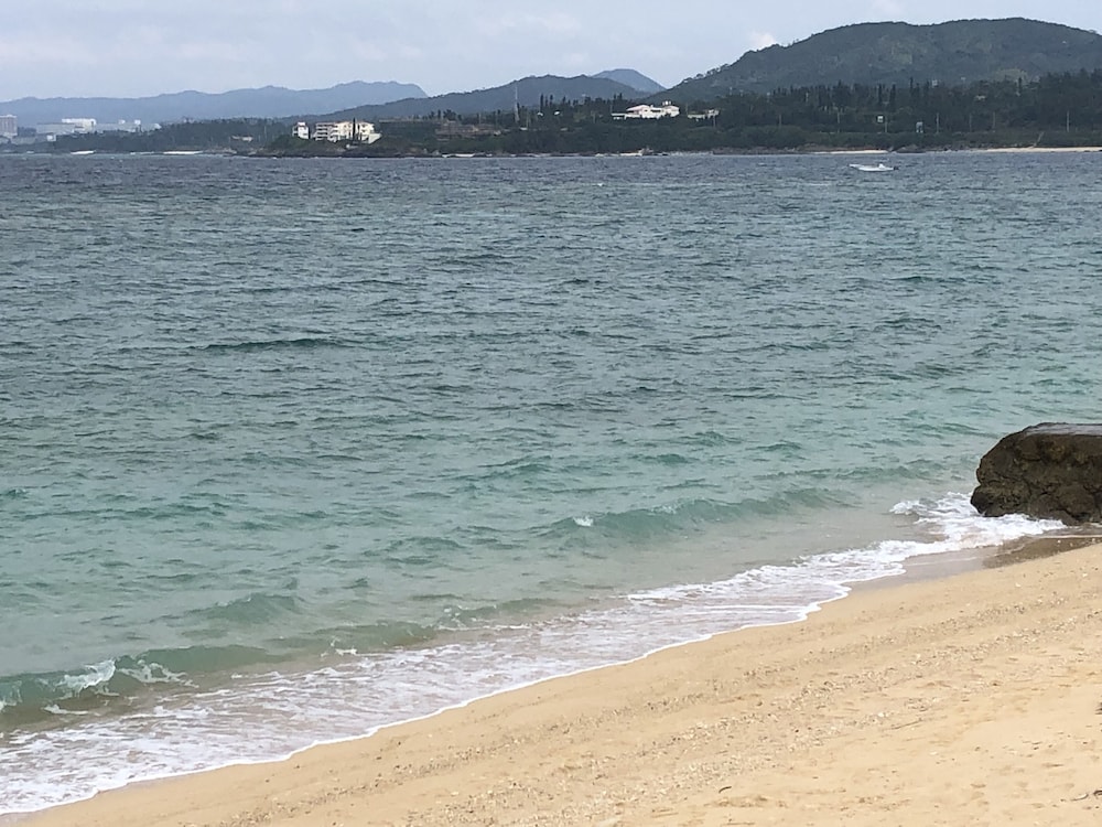 MR.KINJO IN RINZU SERAGAKI 那覇