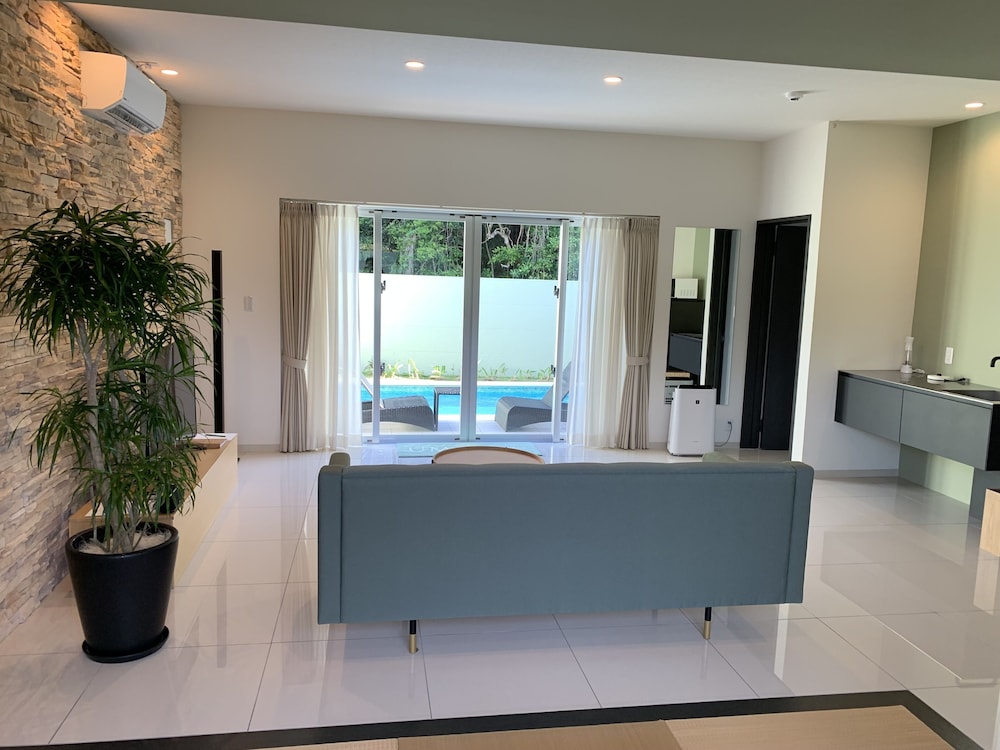 U-MUI FOREST VILLA OKINAWA 那覇