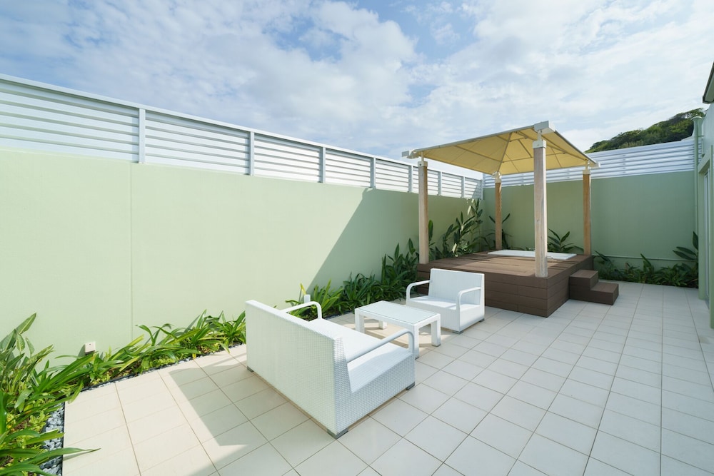 U-MUI FOREST VILLA OKINAWA 那覇